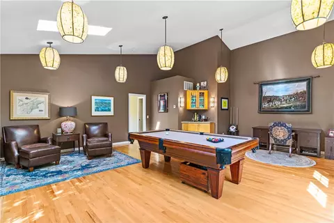 157 Joseph Ct, Warwick, RI 02886 photo 5