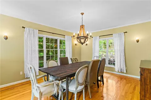 157 Joseph Ct, Warwick, RI 02886 photo 12