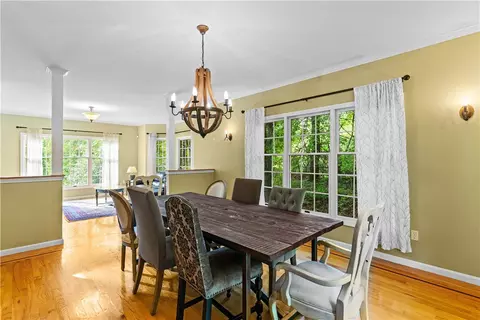 157 Joseph Ct, Warwick, RI 02886 photo 14