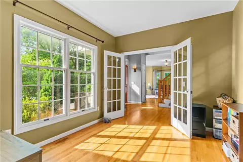 157 Joseph Ct, Warwick, RI 02886 photo 25