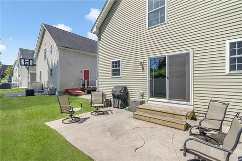 7 Covington Ct, Westerly, RI 02891 photo 32