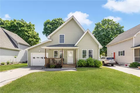 7 Covington Ct, Westerly, RI 02891
