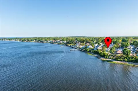 View/Area - 6 Dudley Ave, Warwick, RI 02889 photo 4 of 6