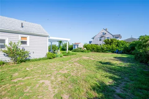 Exterior - 6 Dudley Ave, Warwick, RI 02889 photo 2 of 4