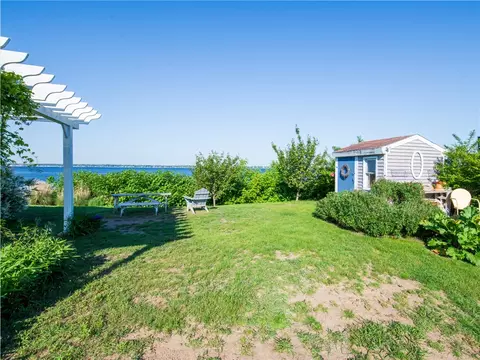 Exterior - 6 Dudley Ave, Warwick, RI 02889 photo 4 of 4