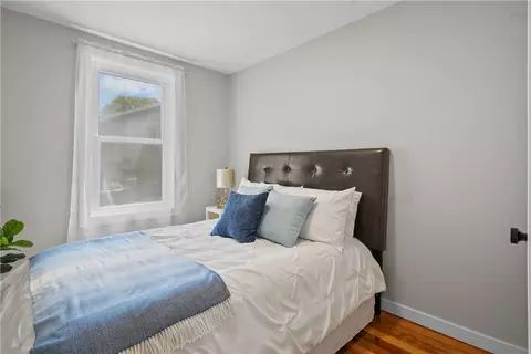 89 Cooper Ave, Woonsocket, RI 02895 photo 10