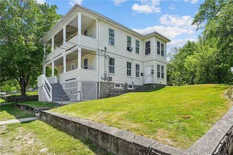 89 Cooper Ave, Woonsocket, RI 02895 photo 29