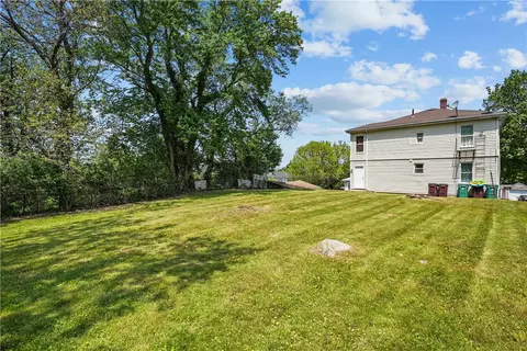 89 Cooper Ave, Woonsocket, RI 02895 photo 31