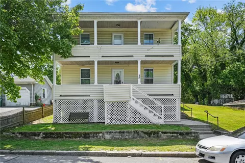 89 Cooper Ave, Woonsocket, RI 02895 photo 38