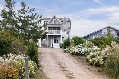 Exterior - 433 Atlantic Ave, Westerly, RI 02891 photo 3 of 9