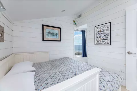 Bedroom - 433 Atlantic Ave, Westerly, RI 02891 photo 4 of 10