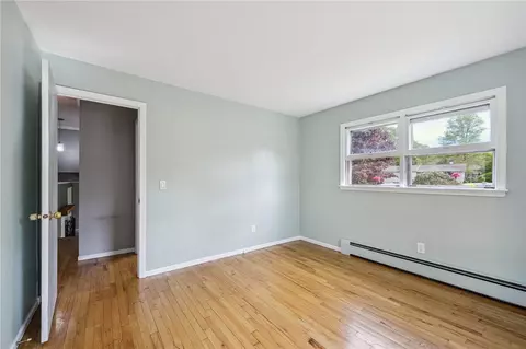 Bedroom - 20 Castle Way, Westerly, RI 02891 photo 4 of 6
