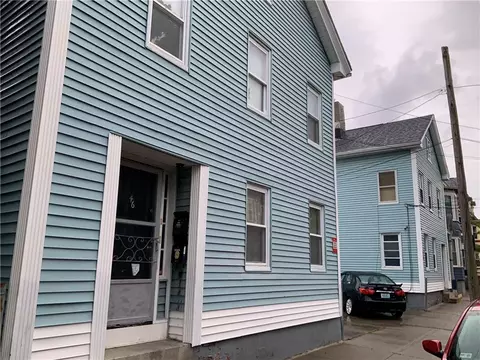 46 Vernon St, Providence, RI 02903