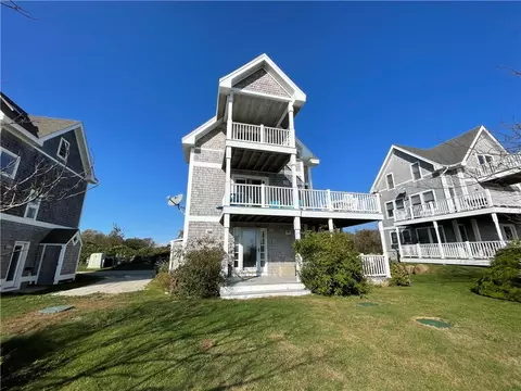 1723 Corn Neck Road Rd, Block Island, RI 02807