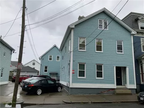 52 Vernon St, Providence, RI 02903