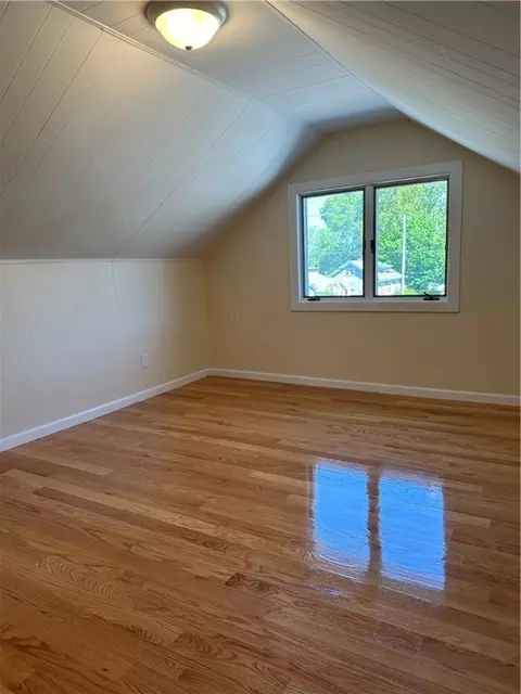 Bedroom - 82 Benedict Rd, Warwick, RI 02888 photo 3 of 5