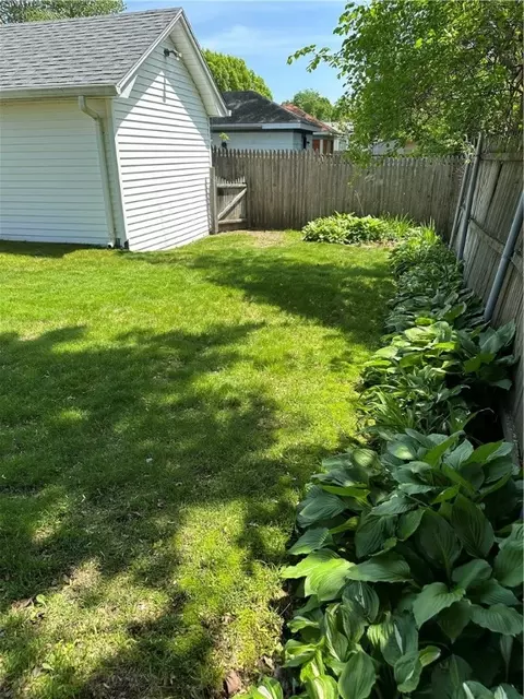Exterior - 82 Benedict Rd, Warwick, RI 02888 photo 7 of 8