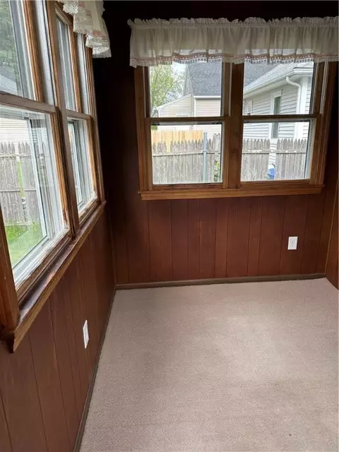 Exterior - 82 Benedict Rd, Warwick, RI 02888 photo 3 of 8