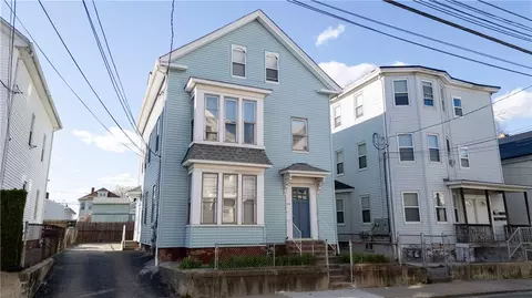 100 Vandewater St, Providence, RI 02908