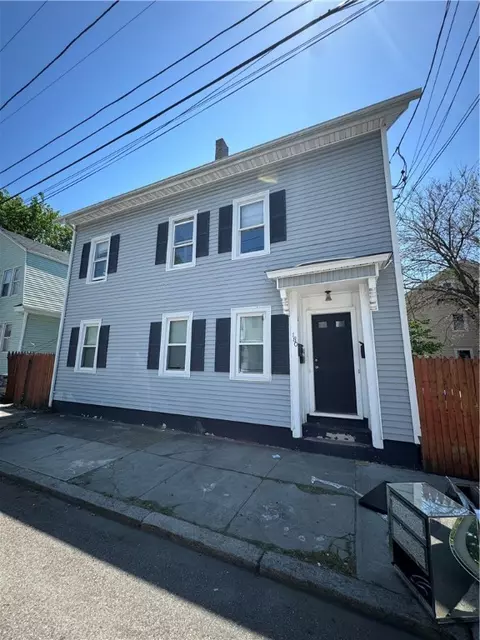 180 Ford St, Providence, RI 02909