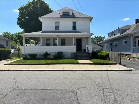 236 Lowell Ave, Providence, RI 02909