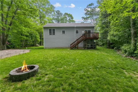 Exterior - 7 Robin Dr, Exeter, RI 02822 photo 6 of 6