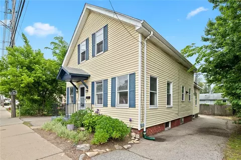 Exterior - 528 Warwick Ave, Warwick, RI 02888 photo 3 of 3