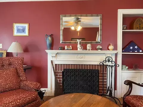Living - 398 Gaskill St, Woonsocket, RI 02895 photo 5 of 5