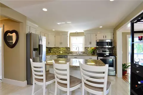 Kitchen - 11 Ithaca St, Warwick, RI 02889 photo 2 of 2
