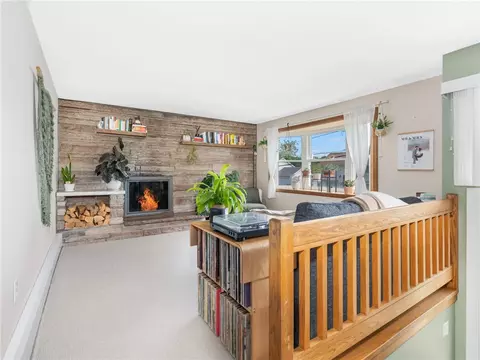 Living - 160 Mohawk Trl, Cranston, RI 02921 photo 1 of 2
