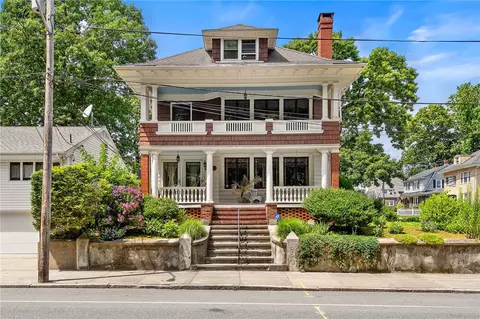 45 Alfred Stone Rd, Pawtucket, RI 02860
