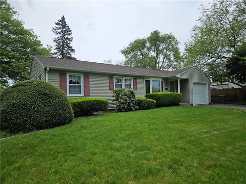 2 Colony Rd, East Providence, RI 02915