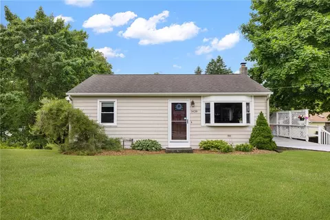 1428 Main St, Coventry, RI 02816