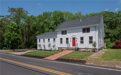 95 Boston St, Coventry, RI 02816