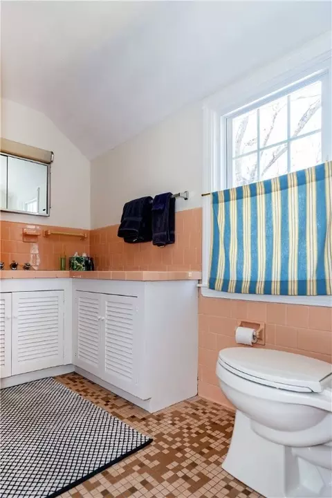 263 Crestwood Rd, Warwick, RI 02886 photo 40