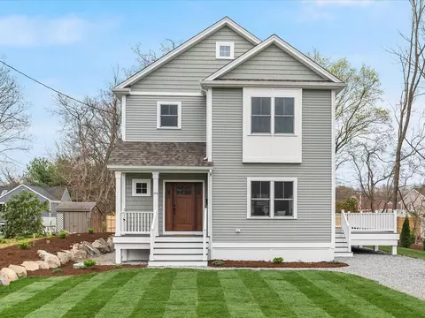 34 Cora St, East Greenwich, RI 02818