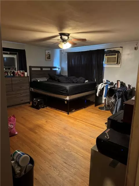 Bedroom - 139 Lancaster Ave, Warwick, RI 02886 photo 5 of 5