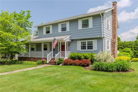 23 Kennedy Blvd, Lincoln, RI 02865