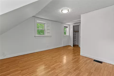907 Putnam Pike, Glocester, RI 02814 photo 27