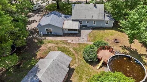 907 Putnam Pike, Glocester, RI 02814 photo 39