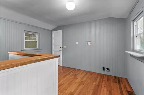 907 Putnam Pike, Glocester, RI 02814 photo 20