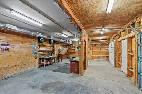 907 Putnam Pike, Glocester, RI 02814 photo 34