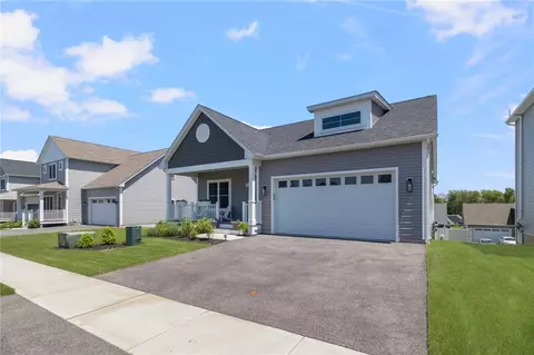 21 Sheffield Way, North Kingstown, RI 02852