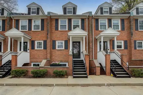 546 Angell St #B3, Providence, RI 02906
