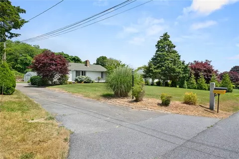 25 Champlin Dr, Westerly, RI 02891 photo 27