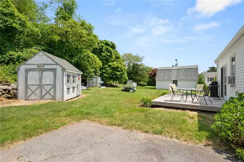 25 Champlin Dr, Westerly, RI 02891 photo 32