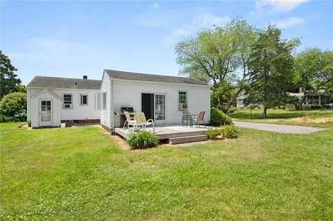 25 Champlin Dr, Westerly, RI 02891 photo 34