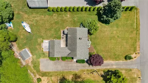 25 Champlin Dr, Westerly, RI 02891 photo 43