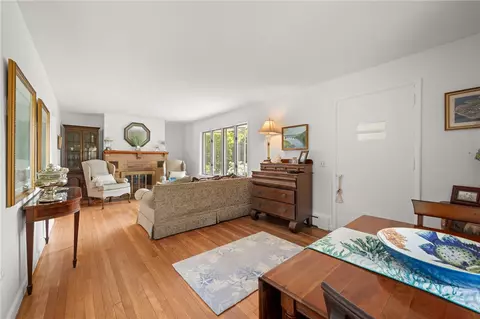 25 Champlin Dr, Westerly, RI 02891 photo 17