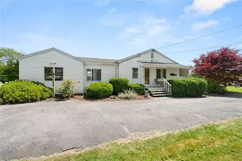 25 Champlin Dr, Westerly, RI 02891 photo 30
